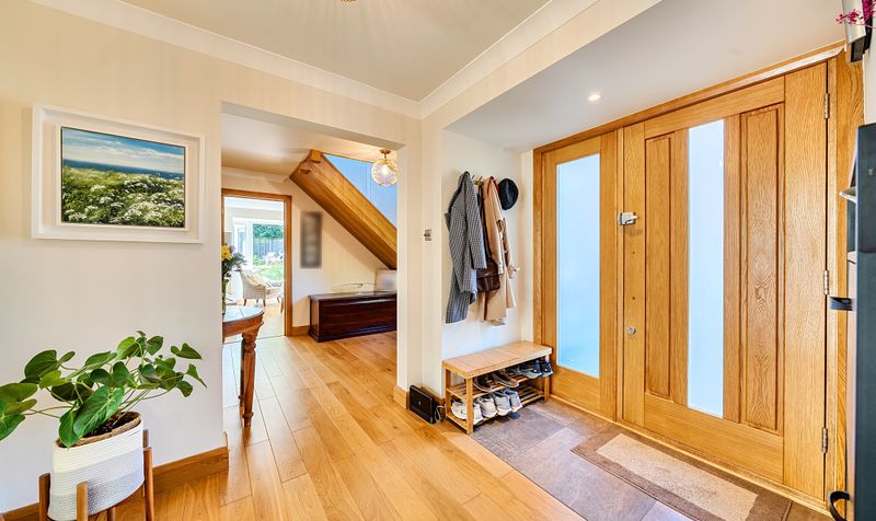Ellington Way, Epsom, KT18