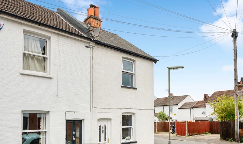 Beaconsfield Place, Epsom, KT17
