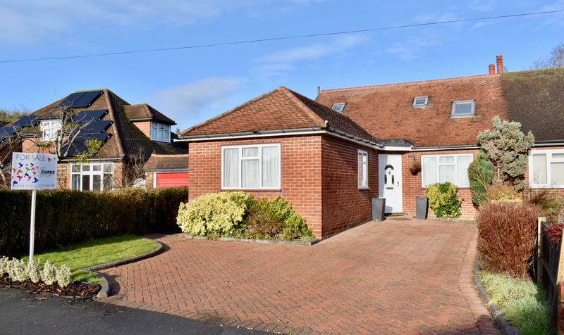 Petters Road, Ashtead, KT21