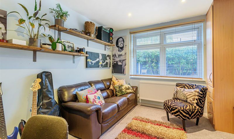 Woodlands Road, Epsom, KT18
