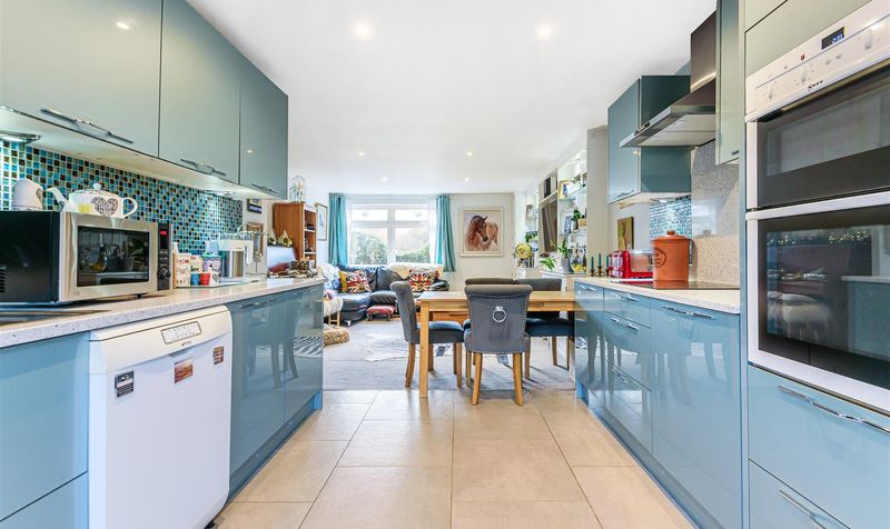 Woodlands Road, Epsom, KT18