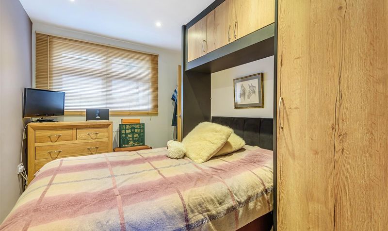 Woodlands Road, Epsom, KT18