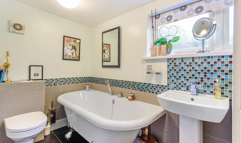Woodlands Road, Epsom, KT18