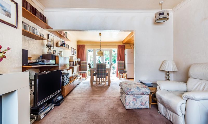 Albert Road, Epsom, KT17