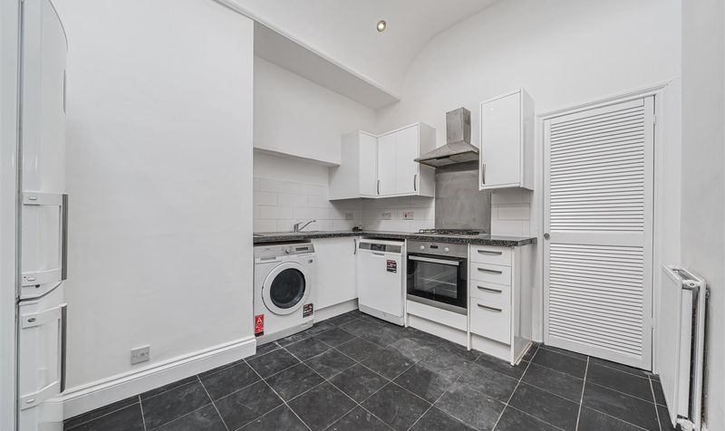 Woodcote Road, Epsom, KT18