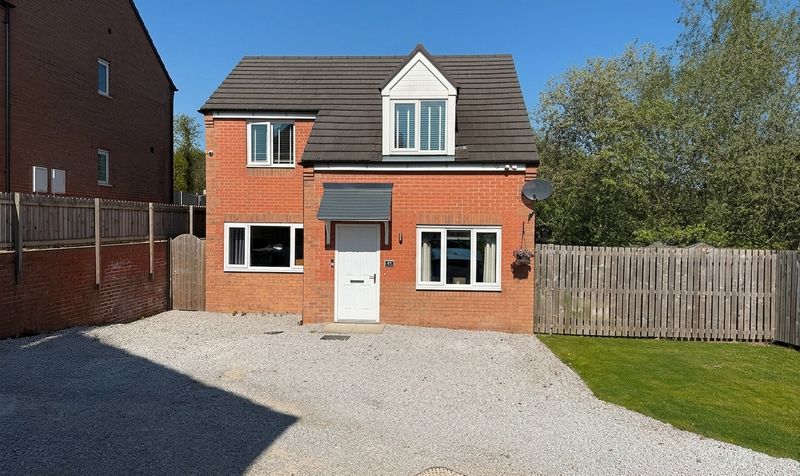 Calder Close, Mirfield, WF14