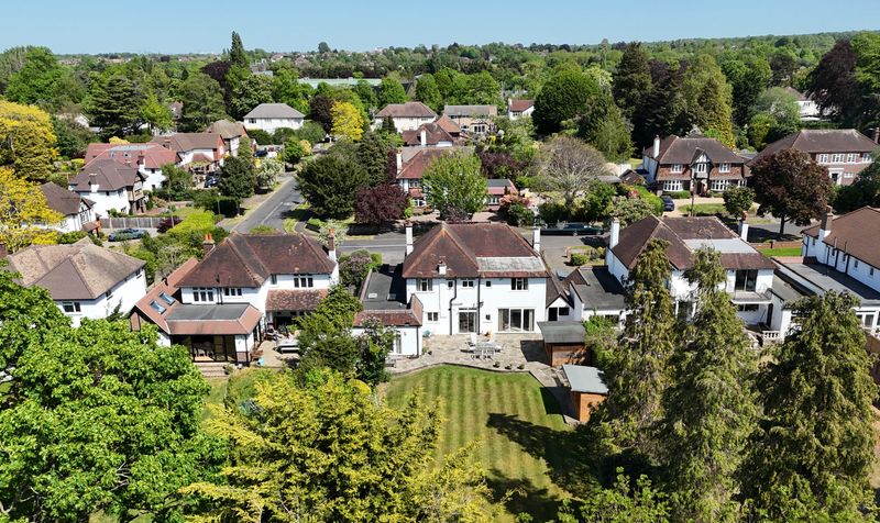 Ewell Downs Road, Epsom, KT17
