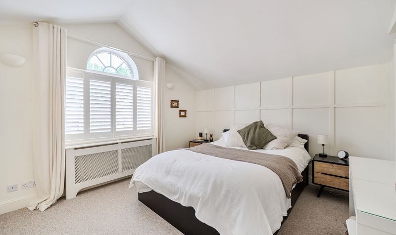 St. Margaret Drive, Epsom, KT18