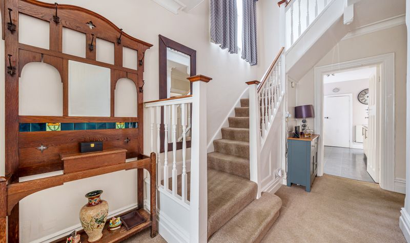 West Hill, Epsom, KT19