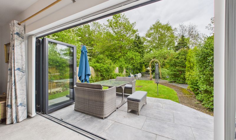 Mannings Lane, Hoole Village, CH2