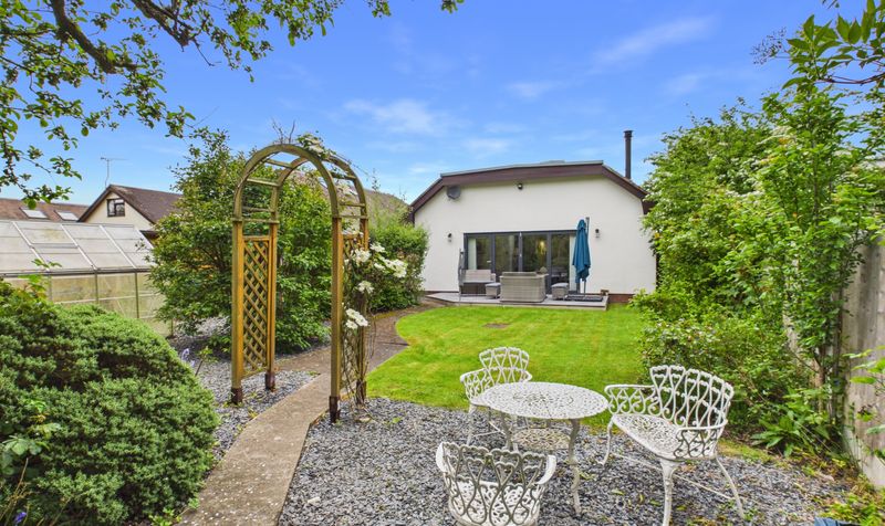 Mannings Lane, Hoole Village, CH2