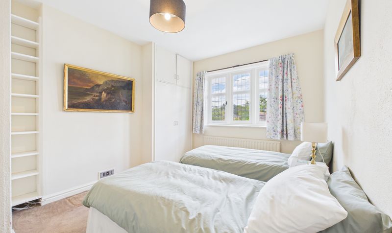 Lache Lane, Chester, CH4