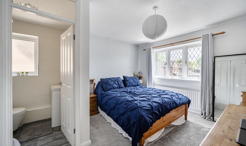 Thurnham Way, Tadworth, KT20