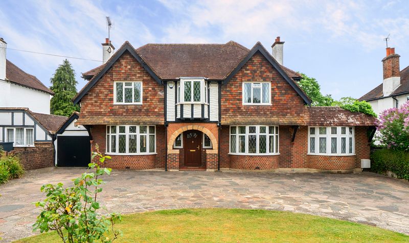 Ewell Downs Road, Epsom, KT17