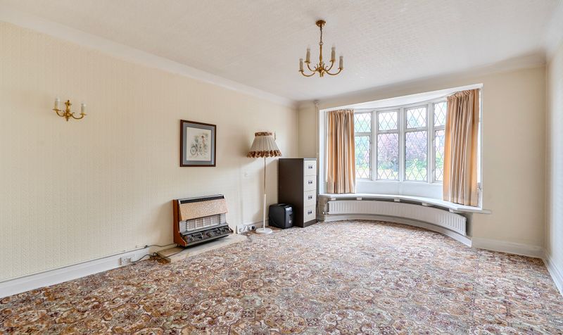 Ewell Downs Road, Epsom, KT17