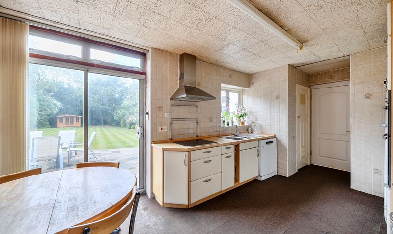 Ewell Downs Road, Epsom, KT17