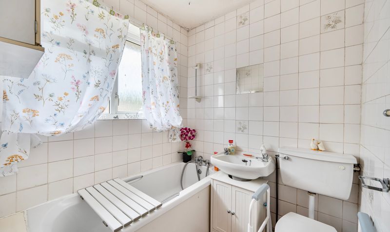 Darcy Road, Ashtead, KT21