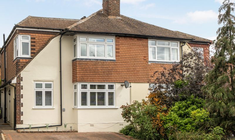 The Crescent, Epsom, KT18
