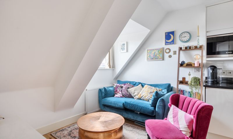 South Street, Epsom, KT18
