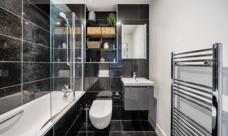 South Street, Epsom, KT18
