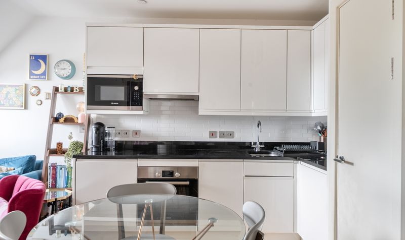 South Street, Epsom, KT18