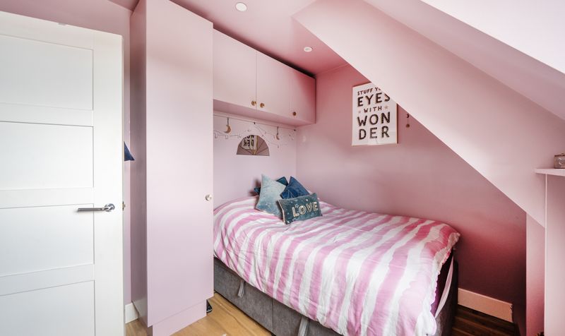 South Street, Epsom, KT18