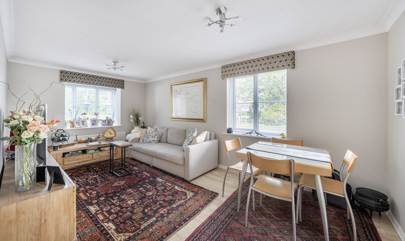 Yeomanry Close, Epsom, KT17