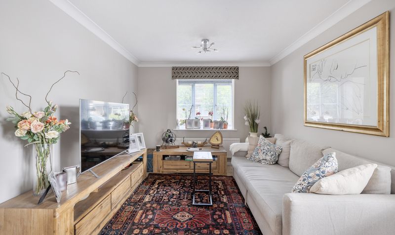 Yeomanry Close, Epsom, KT17