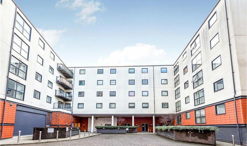 Church Street, Epsom, KT17