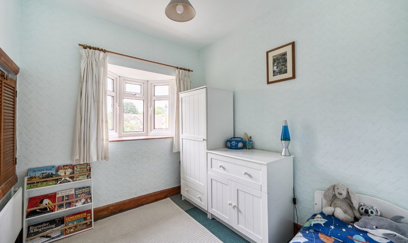 West Farm Avenue, Ashtead, KT21