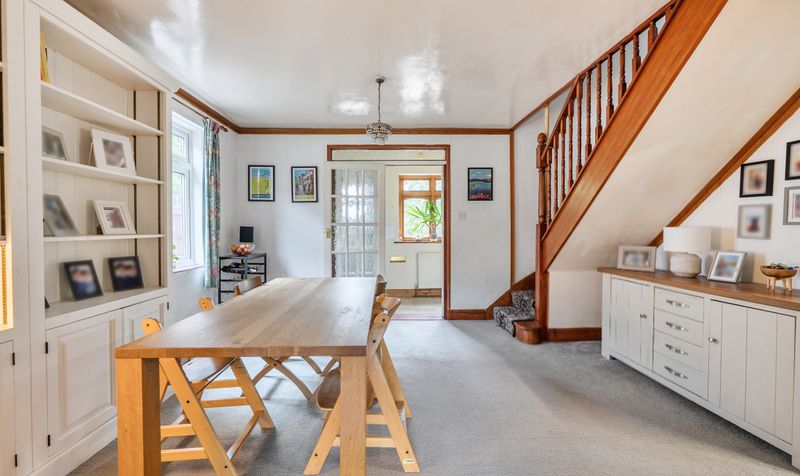 West Farm Avenue, Ashtead, KT21