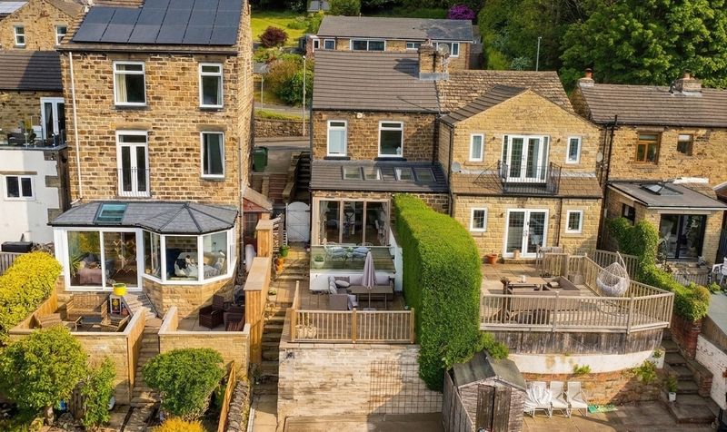 Edge Junction, Dewsbury, WF12