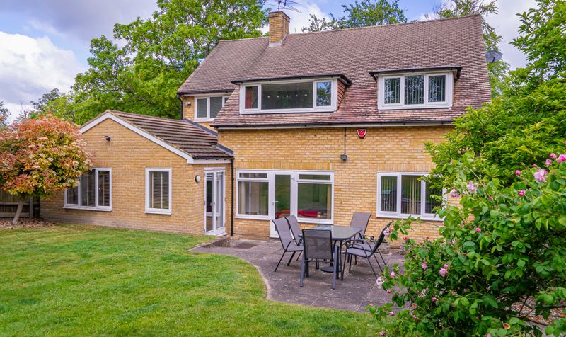Treadwell Road, Epsom, KT18