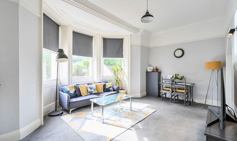 Woodcote Road, Woodcote Hall Woodcote Road, KT18