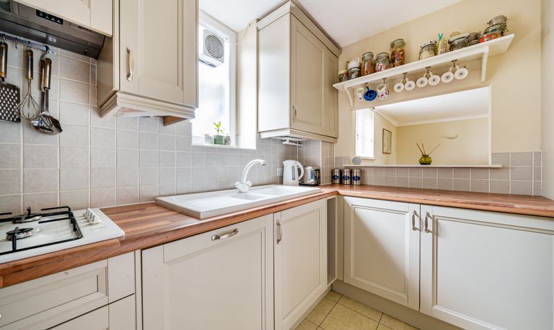 Worple Road, Epsom, KT18