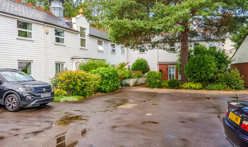 Worple Road, Epsom, KT18