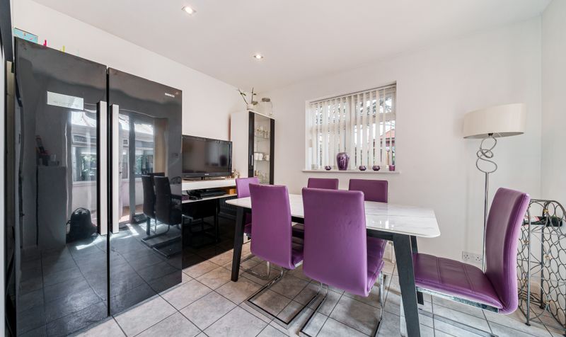 Hookfield, Epsom, KT19