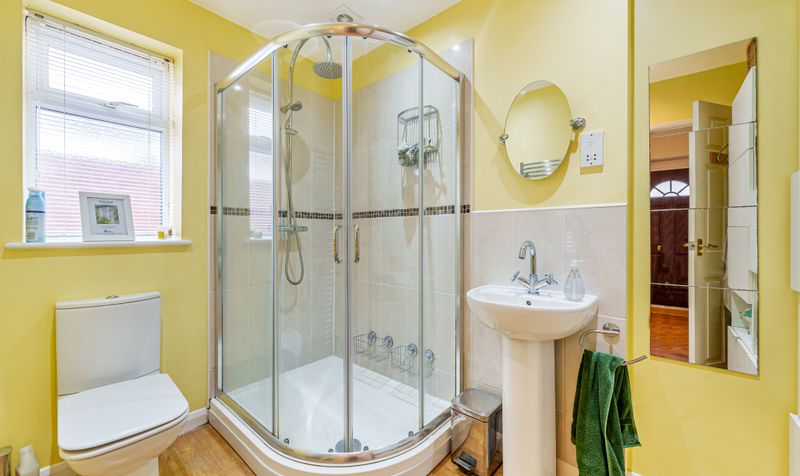 Hookfield, Epsom, KT19