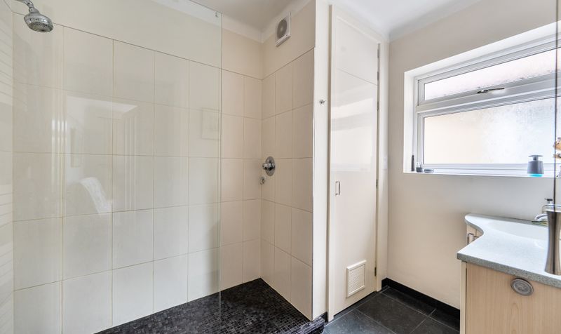 Craddocks Avenue, Ashtead, KT21