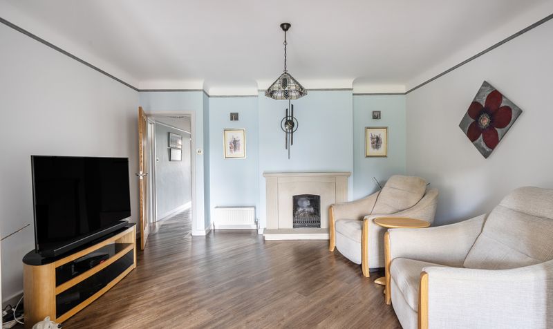 Craddocks Avenue, Ashtead, KT21