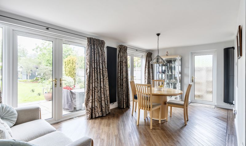 Craddocks Avenue, Ashtead, KT21