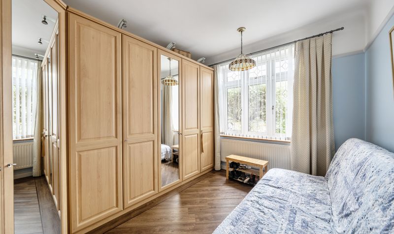 Craddocks Avenue, Ashtead, KT21