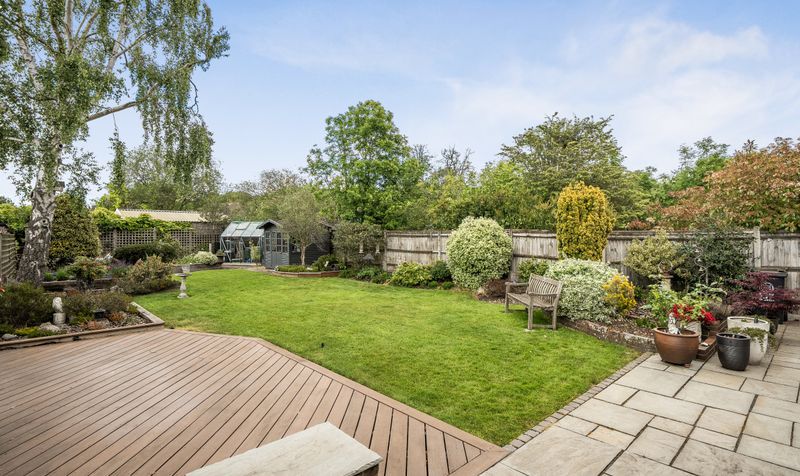 Craddocks Avenue, Ashtead, KT21