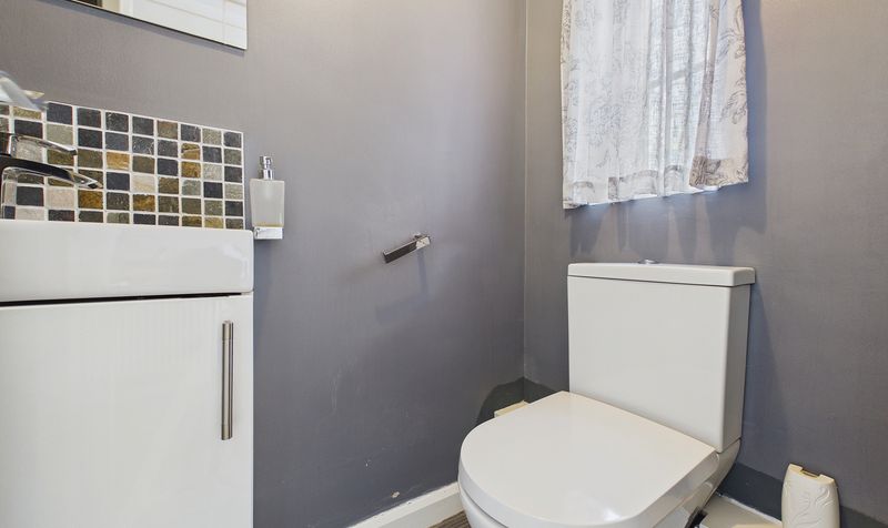 Overleigh Road, Handbridge, CH4