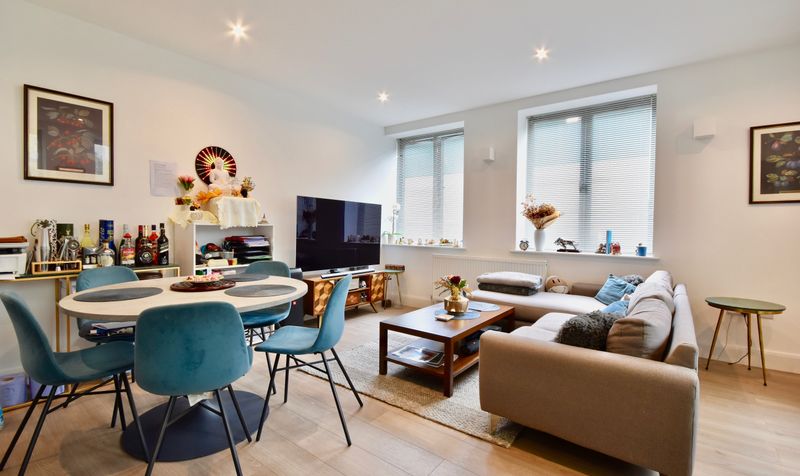 Bay Tree Avenue, Opus Court Bay Tree Avenue, KT22