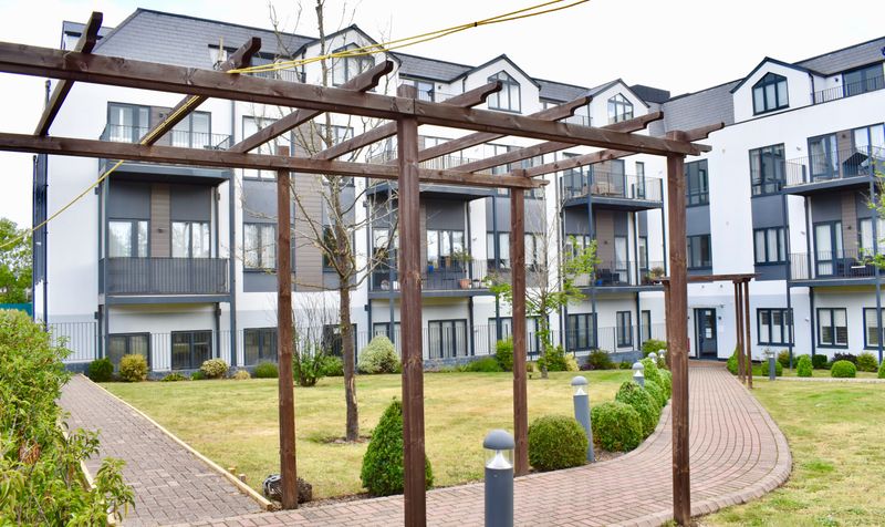Bay Tree Avenue, Opus Court Bay Tree Avenue, KT22