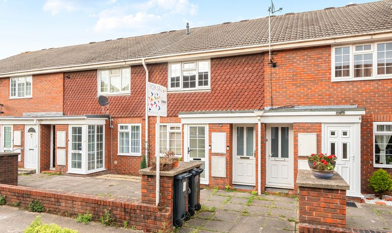Delaporte Close, Epsom, KT17