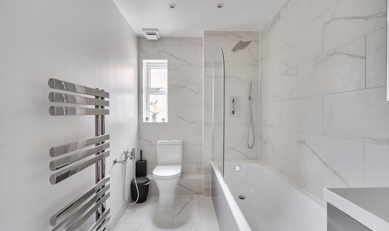 Horton Crescent, Epsom, KT19
