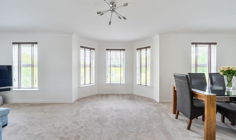 Horton Crescent, Epsom, KT19