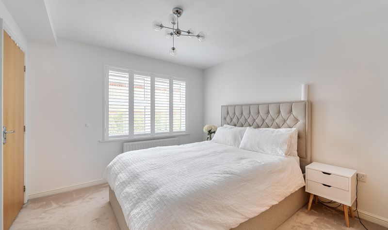 Horton Crescent, Epsom, KT19